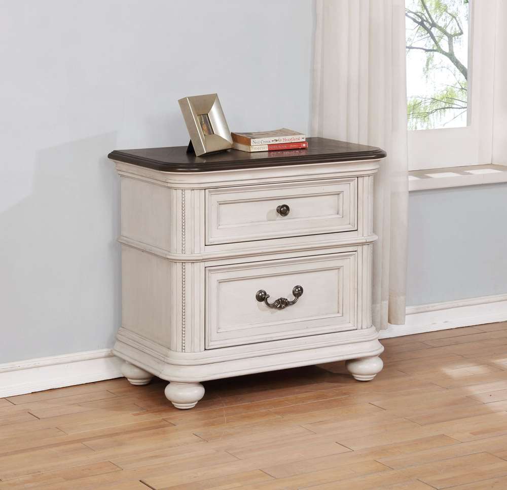 West Chester 2-Drawer Nightstand