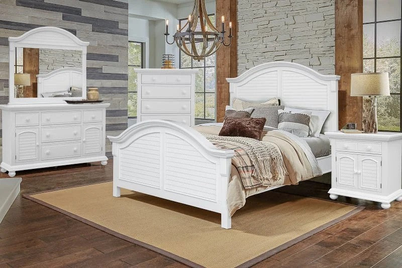 Cama con paneles estilo Cape Cod King